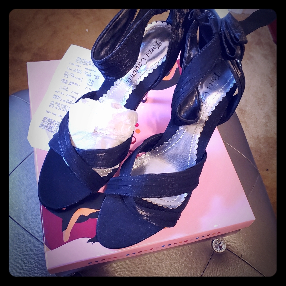 Totally Caliente shoes